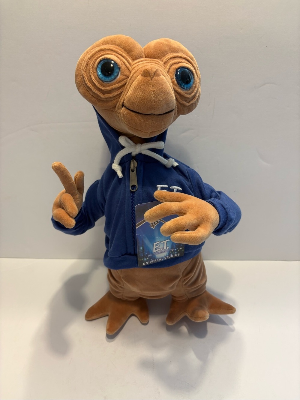 Universal Studios E.T. Extra Terrestrial 15" Plush Toy W/ Blue Hoodie New